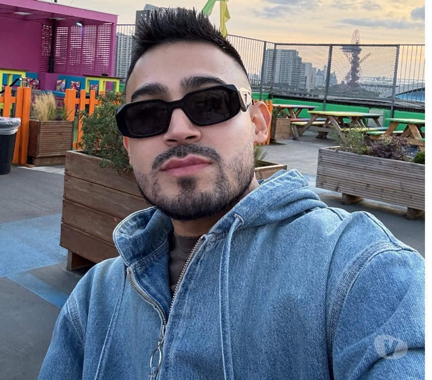 Gay massage West Midlands Birmingham - Photos for Colombian boy 💆🇨🇴