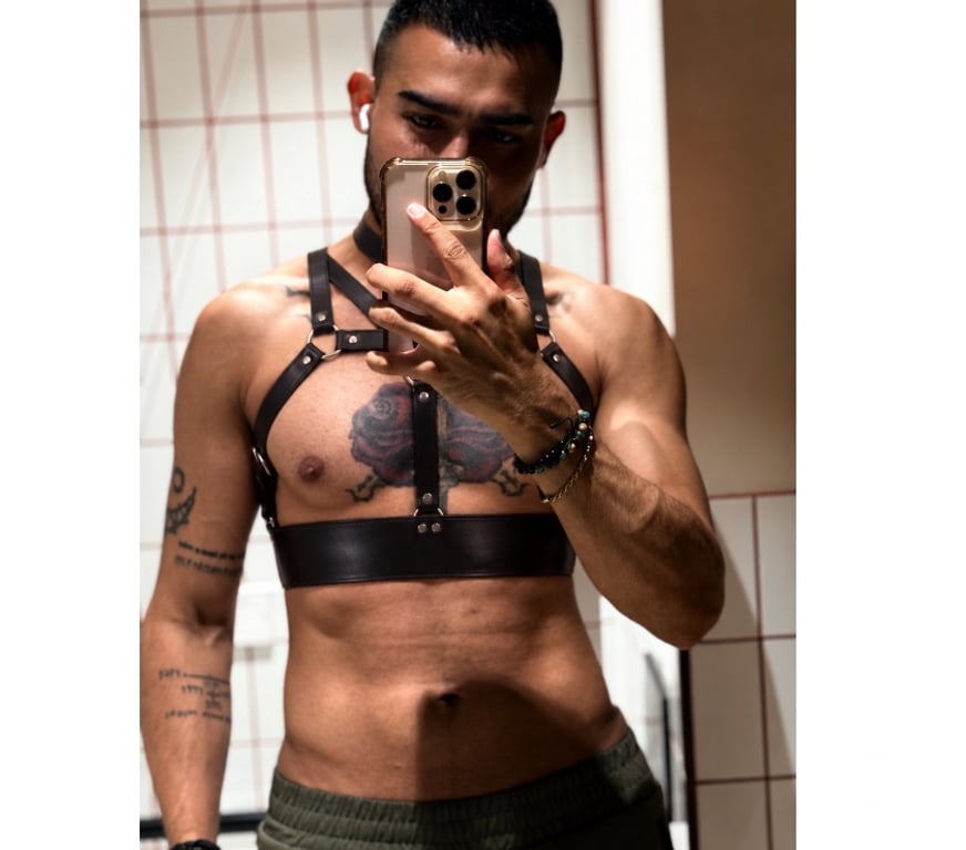  Gay massage Greater Manchester Stockport - Photos for 🔥Camilo latino🇨🇴🔥24 7