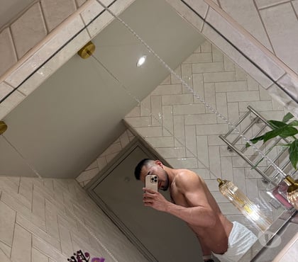  Gay massage Dartford Town Centre Dartford - Photos for 🔥Camilo latino🇨🇴🔥24 7