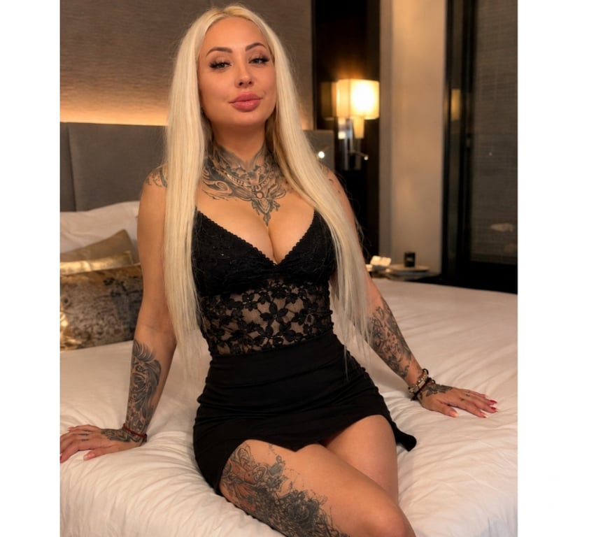 Escorts Essex Thurrock - Essex - Photos for Delicious hot party curvy girl🔥