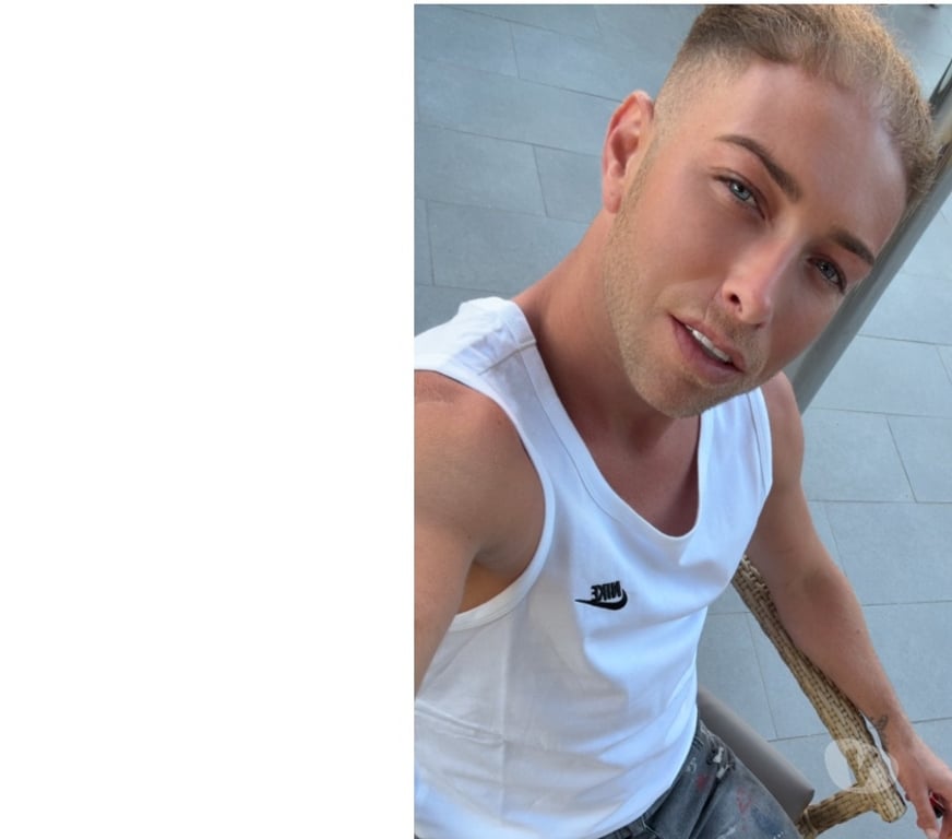  Gay massage Greater Manchester Manchester - Photos for Discreet Hot and extra horny for you