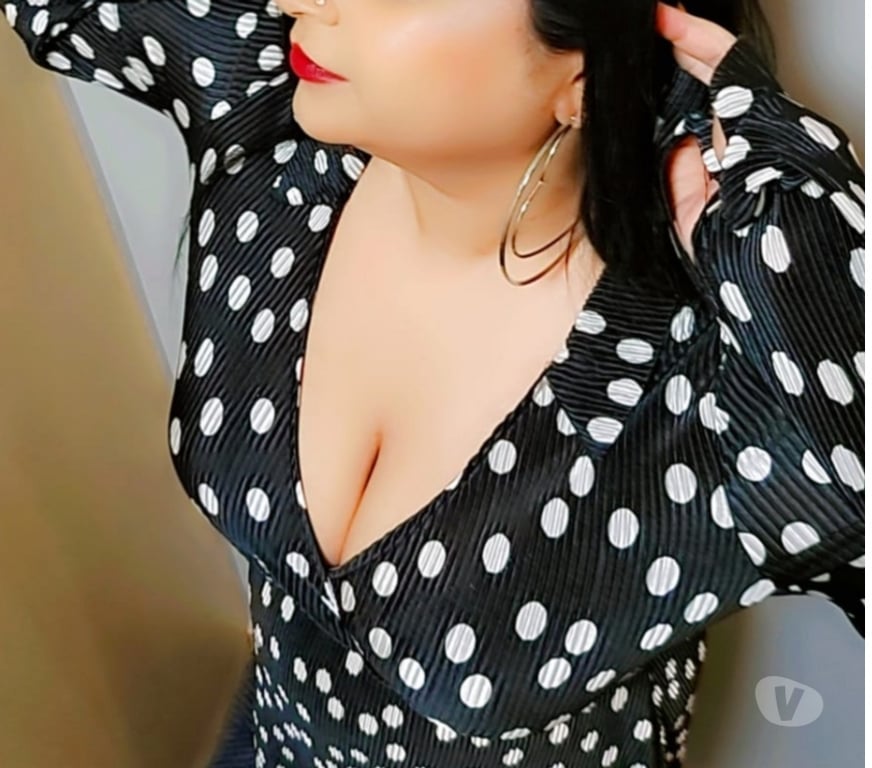 Escorts East London Havering - Photos for Indian Girl 07440131114 WhatsApp only