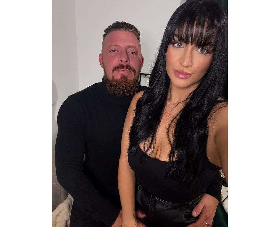 Adult Entertainment Central London London Bridge Station - Central London - Photos for COUPLE content and Sxting offers.. WhatsApp ‪07822035294