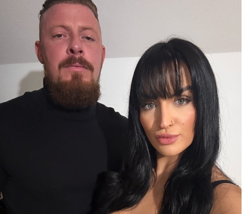 Adult Entertainment London Bridge Station Central London - Photos for Dark haired Goddess and her Husband. Passion and play 🥵