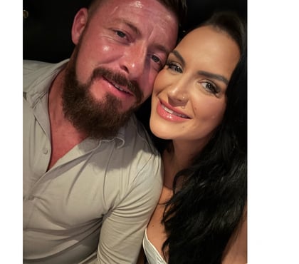 Adult Entertainment London Bridge Station Central London - Photos for Dark haired Goddess and her Husband. Passion and play 🥵