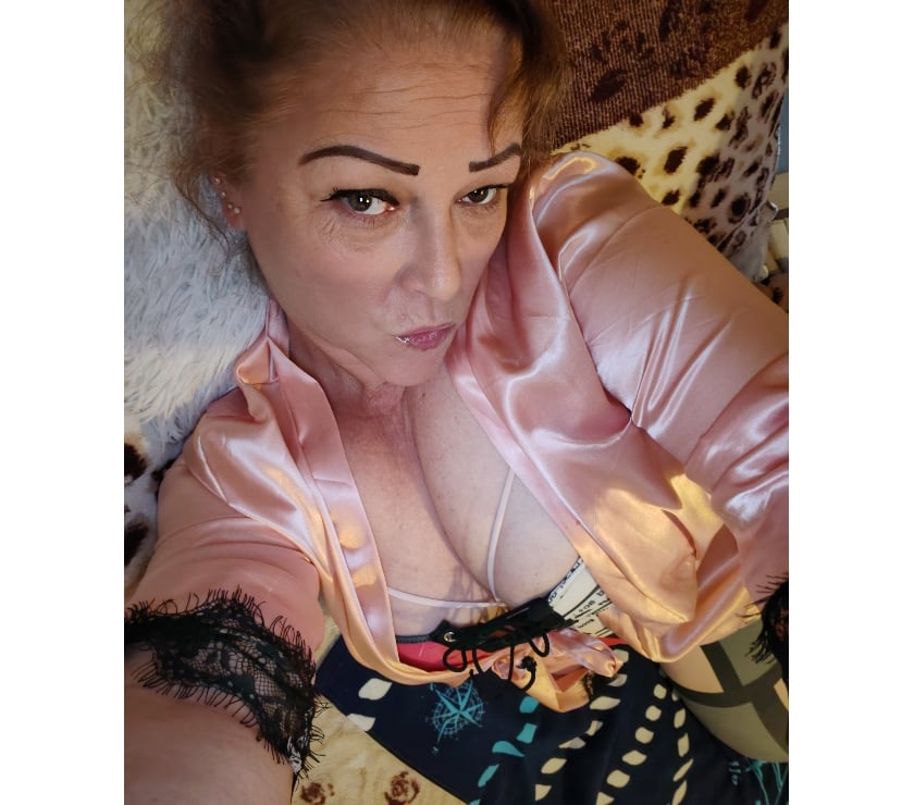Escorts South East London Croydon - Photos for Sensual Carla 48 year in Croydon 💋❤️💋💋