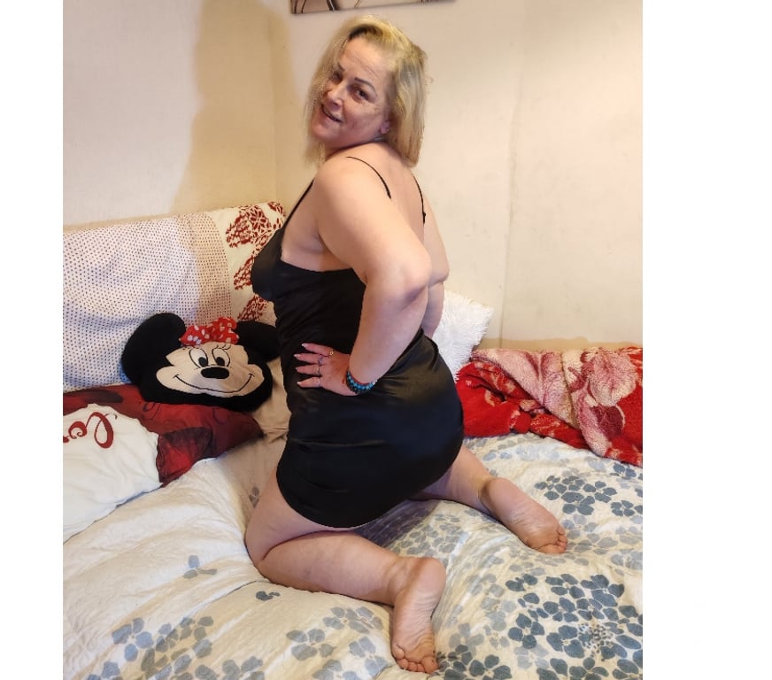 Escorts South East London Croydon - Photos for Sensual Carla 47years in Croydon 💋❤️💋💋