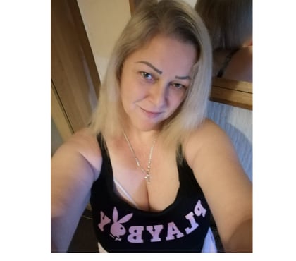  Escorts Croydon Croydon - Photos for Sensual Carla 48 year in Croydon ☎️☎️