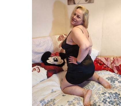  Escorts Croydon Croydon - Photos for Sensual Carla 48 year in Croydon ☎️☎️