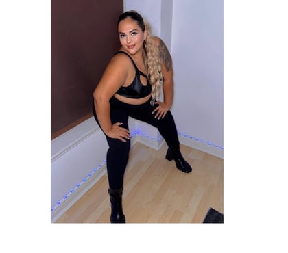 Escort Glasgow City Centre Glasgow - Photos for Pamela beautiful latin girl 24 7 Party G1
