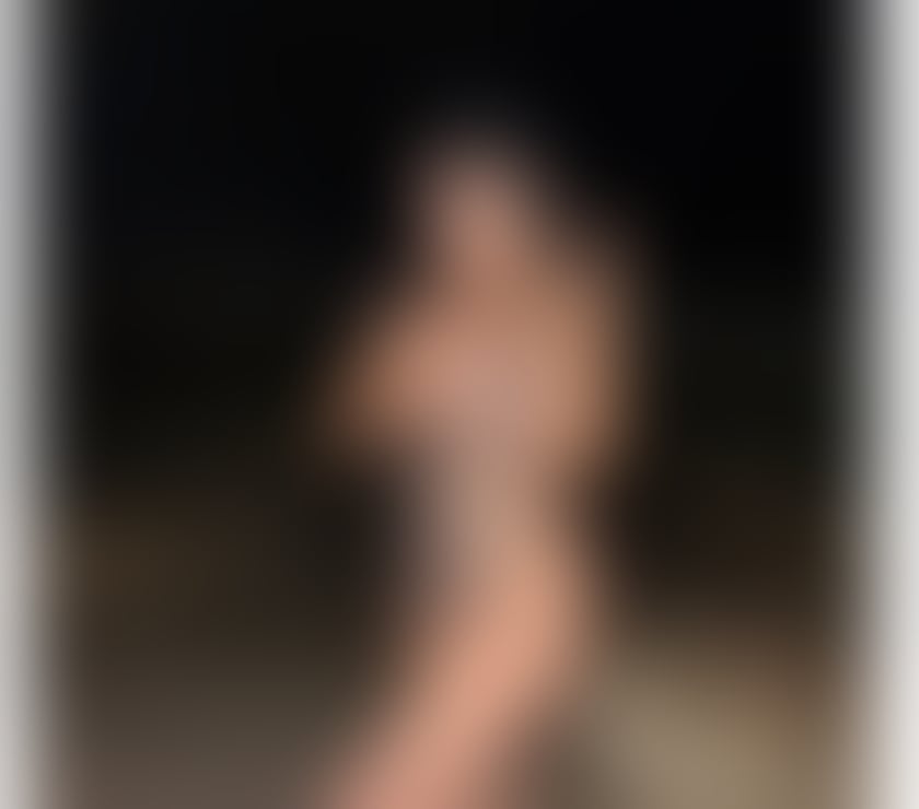 Escorts East London Canary Wharf - East London - Photos for 🔥BELLA - SWEET | HONEY 😈 PARTY 🥳