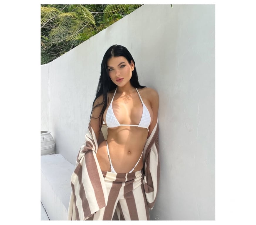 Escorts East London Canary Wharf - East London - Photos for 🔥BELLA - SWEET | HONEY 😈 PARTY 🥳