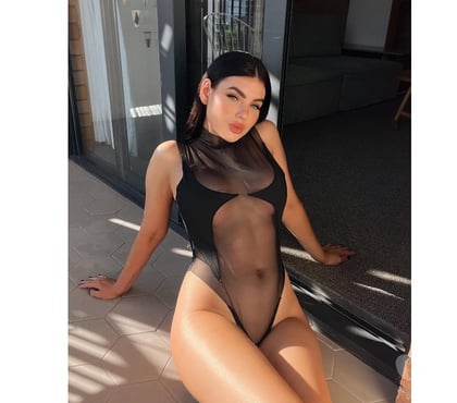 Escorts Canary Wharf East London - Photos for 🔥BELLA - SWEET | HONEY 😈 PARTY 🥳