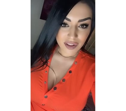 Escort Higher Broughton Salford - Photos for LESLIE 🥰PARTY GIRL 🍾back in town 🥰🥳