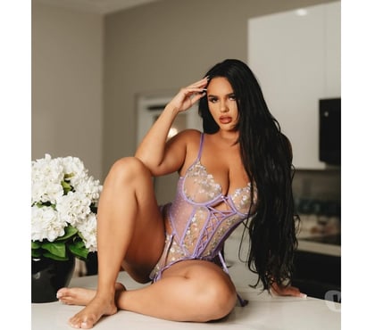 Escort Higher Broughton Salford - Photos for SCARLET 🔥PARTY GIRL🍾LET'S FUNN 🥰naw in mcr