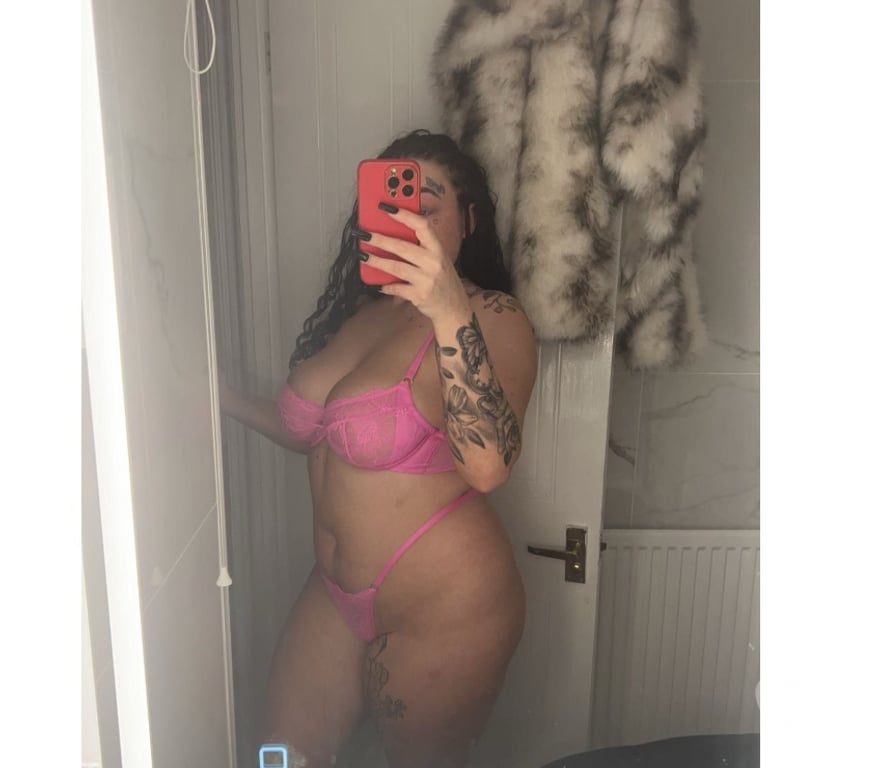 Escorts South East London Croydon - Photos for British thick alexia