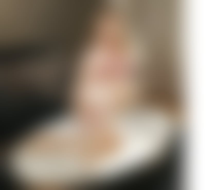 Trans Escorts Buckinghamshire Milton Keynes - Photos for The Queen is Back