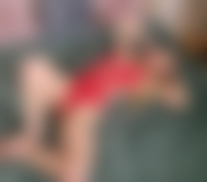  Escorts & Erotic Massage Brighton City Centre Brighton - Photos for Slutty Girl party 🍆🍆domination toys strapon BDSM