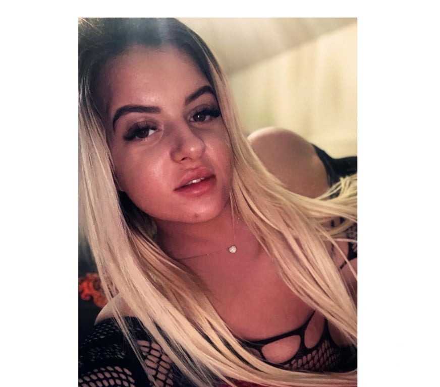 Escorts East London Havering - Photos for Where elegance meets desire🤍private sensual massage