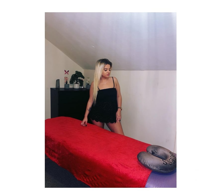 Escorts East London Havering - Photos for Where elegance meets desire🤍private sensual massage