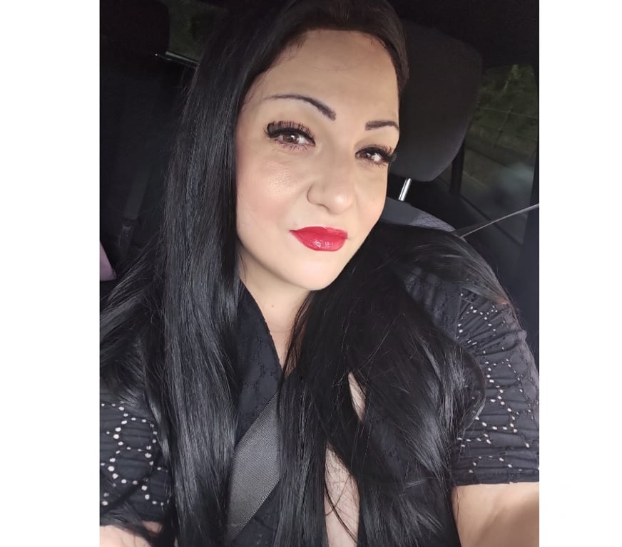 Adult Entertainment West Sussex Crawley - Photos for Video calls and creative content available