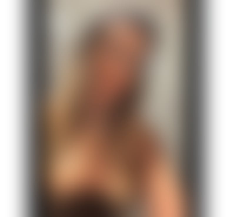 Escorts South East London Catford - South East London - Photos for KIM HOT PARTY-GIRL🥳outcall💦 TOYS