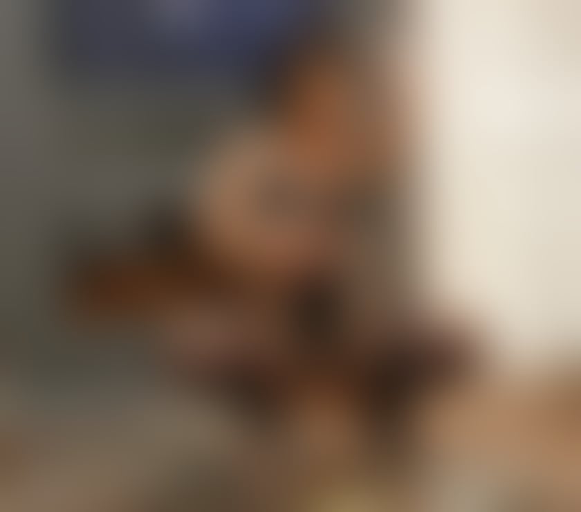 Escorts Mid Ulster Dungannon - Mid Ulster - Photos for laura waitress in dungannon city