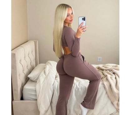 Adult Entertainment Long Bennington South Kesteven - Photos for Happy blondy just in whatsapp ❤️