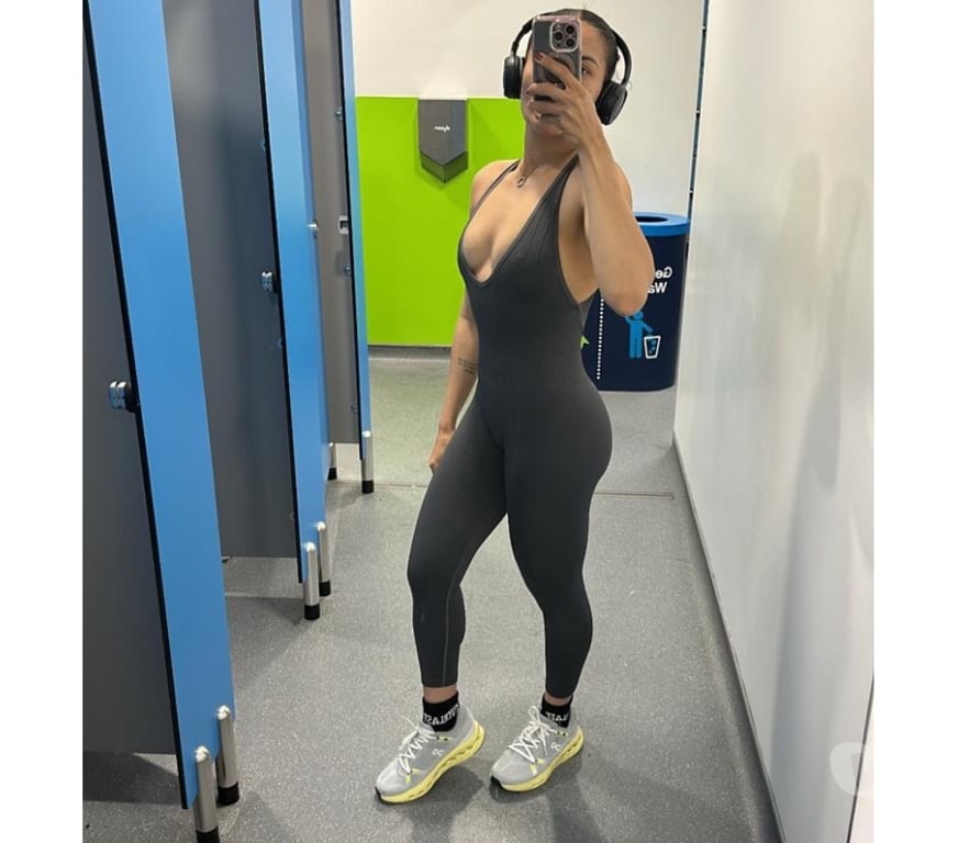 Escorts North Lanarkshire Coatbridge - North Lanarkshire - Photos for BRAZILIAN GIRL 🇧🇷 BIG BUM 🍑REAL PHOTOS