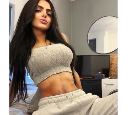 Blonde Escorts Edmonton North London - Photos for Yara 🇧🇷🔥🔥sexy girl