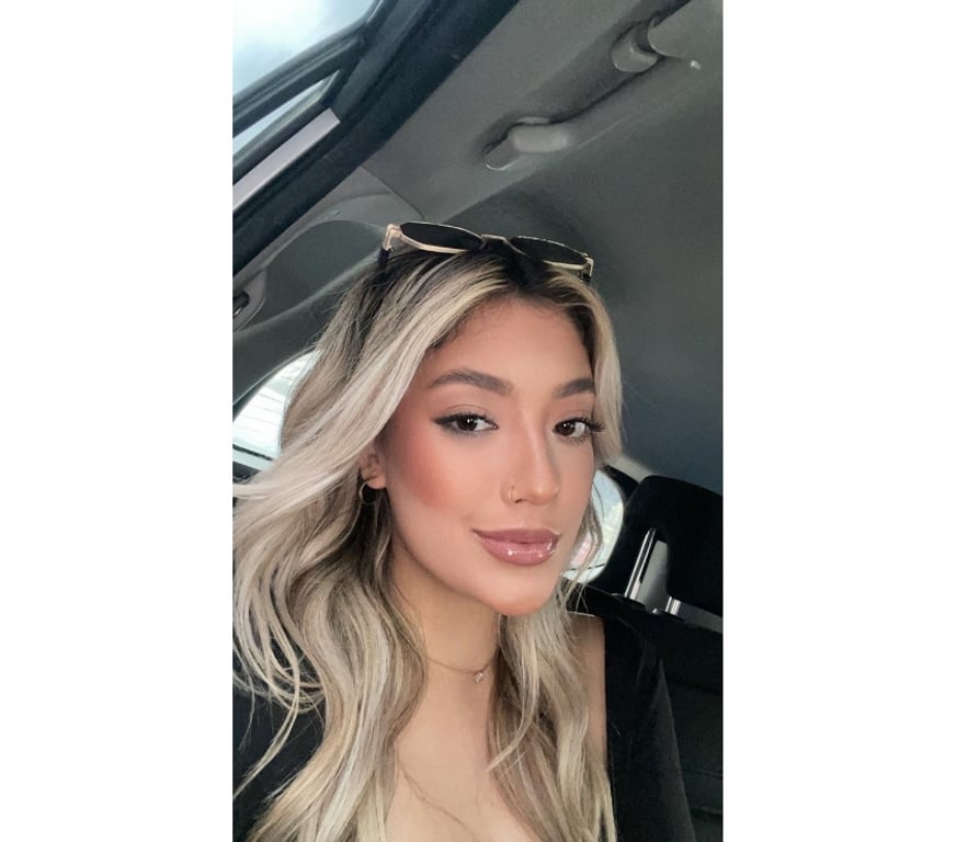 Escorts Barking and Dagenham Barking - Barking and Dagenham - Photos for ISA 🌸 NEAR STATION ✅ NOW 🫦🔥