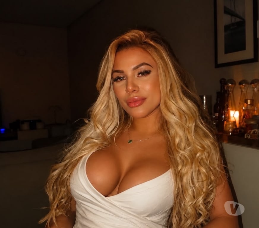 Escorts West Midlands Birmingham - Photos for Brazilian hottie Bruna is back 💯 Real🇧🇷🔥
