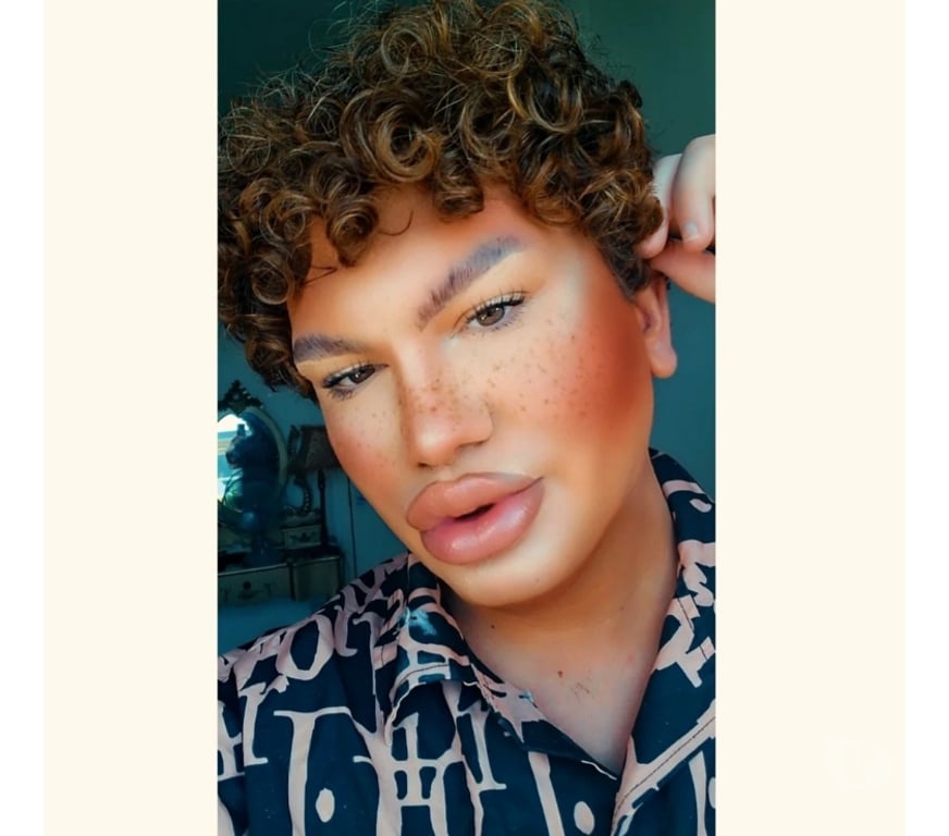  Gay massage Staffordshire Newcastle-under-Lyme - Photos for CurvaceousTwink