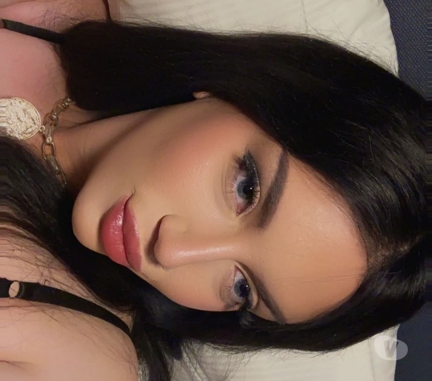 Trans Escorts Buckinghamshire Milton Keynes - Photos for Trans girl available now.