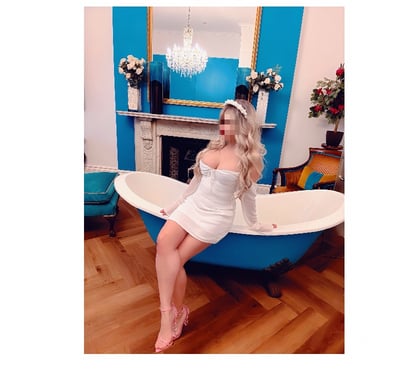Escort Nine Elms South West London - Photos for ✨ Intense Serena Petite 100% Real✨