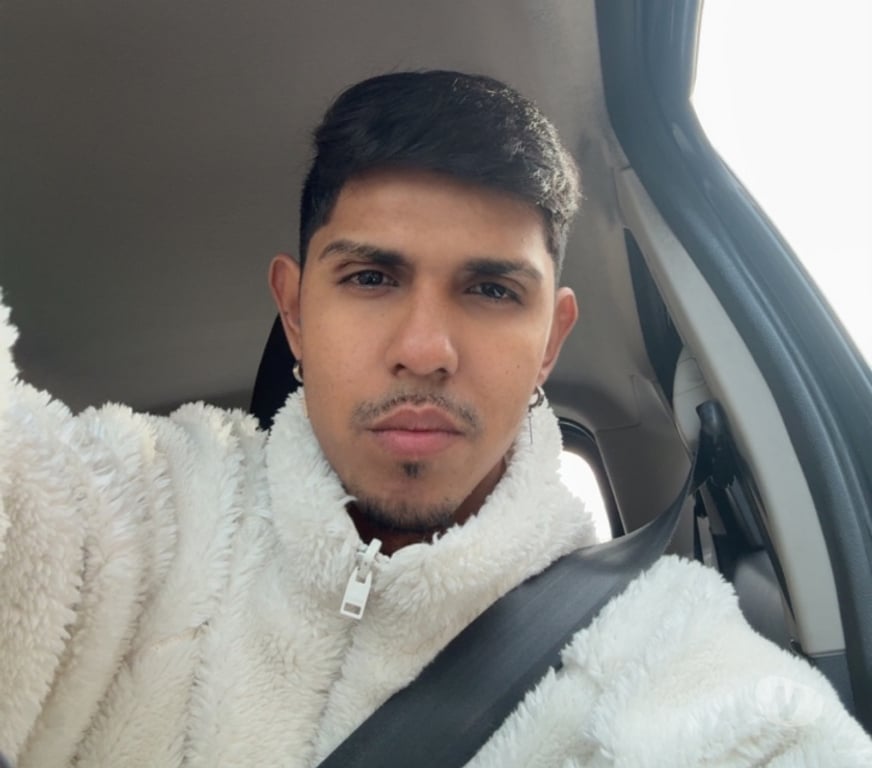  Gay massage Buckinghamshire Milton Keynes - Photos for BRAZILIAN YOUNG AVAILABLE 🇧🇷🔥