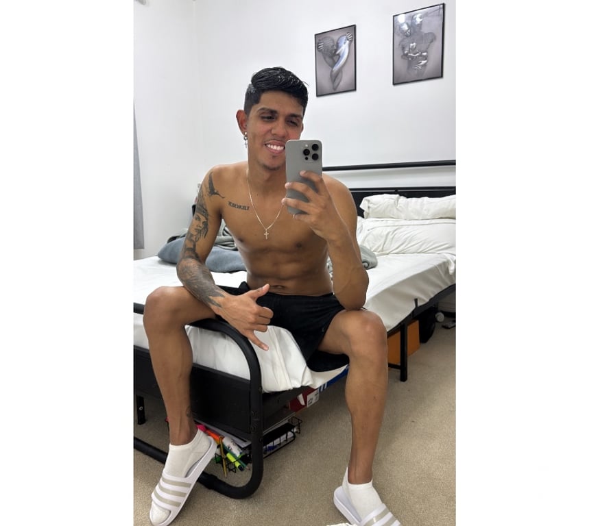  Gay massage Buckinghamshire Milton Keynes - Photos for BRAZILIAN YOUNG AVAILABLE 🇧🇷🔥