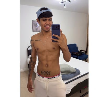 Photos for GUSTAVO BRAZILIAN VERS AVAILABLE 🍆😍