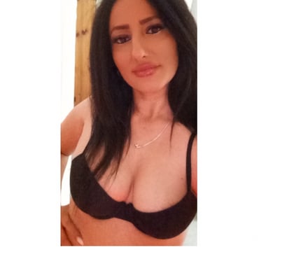 Escorts and Massages Middlesbrough Town Centre Middlesbrough - Photos for I m Sara new for You 😘