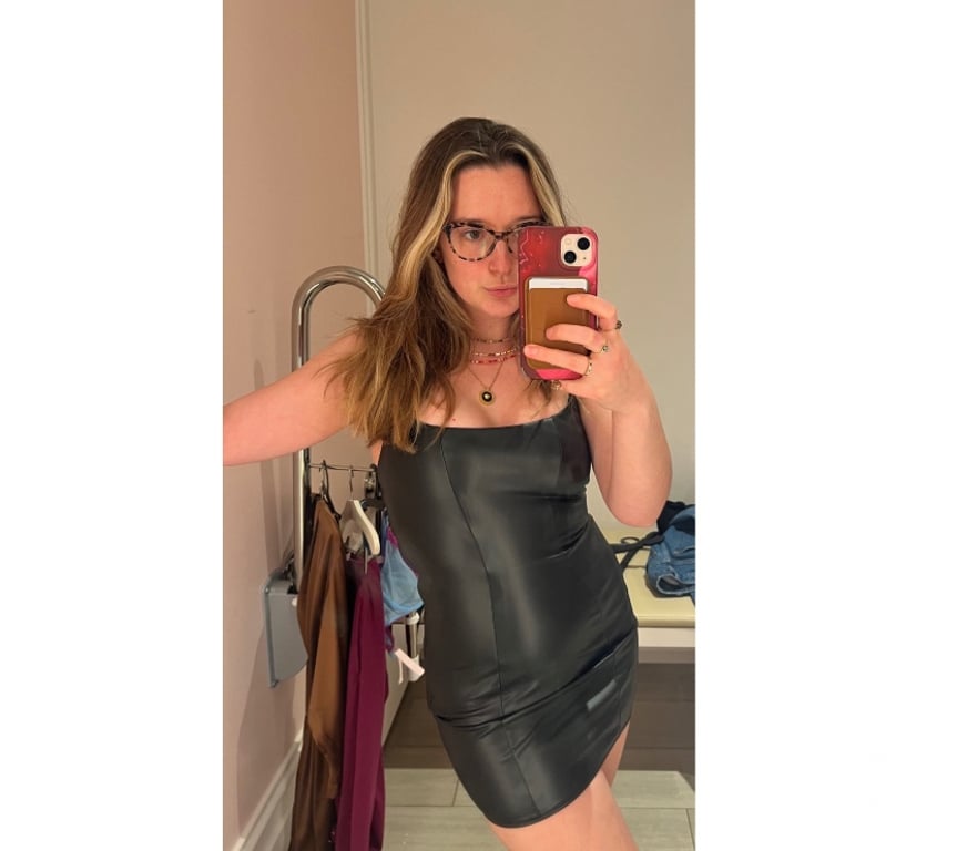 Adult Entertainment Oxfordshire South Oxfordshire - Photos for Fun English petite! Always up for it! Hmu boys