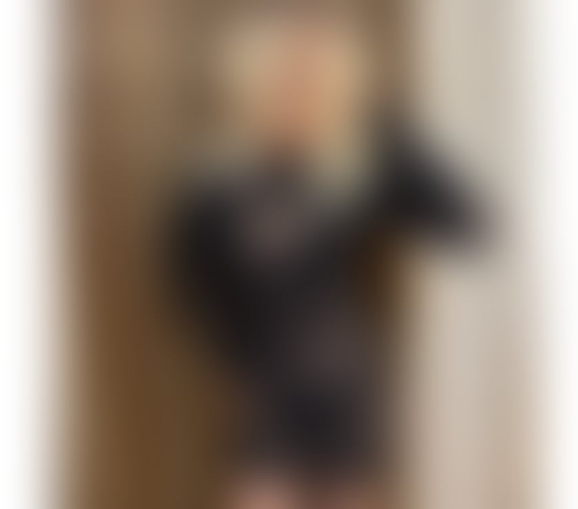 Escorts Beeston Leeds - Photos for Hi boys im Lora😘Incall & outcall 24H😘party Girl