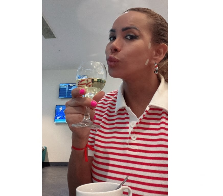 Trans Escorts Central London Bayswater Station - Central London - Photos for Open minded Ts Versatile 8” GFE visiting NOW DISPO