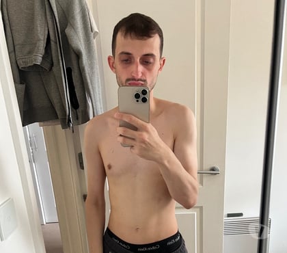 Gay Escorts Bow East London - Photos for Top Dom 24 British XXL Straight No Rush 24H Available