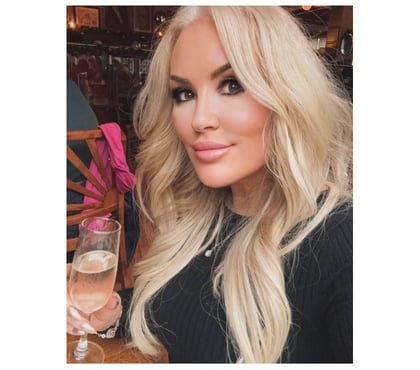 Escort Elstree Hertsmere - Photos for Stunning Welsh Blonde