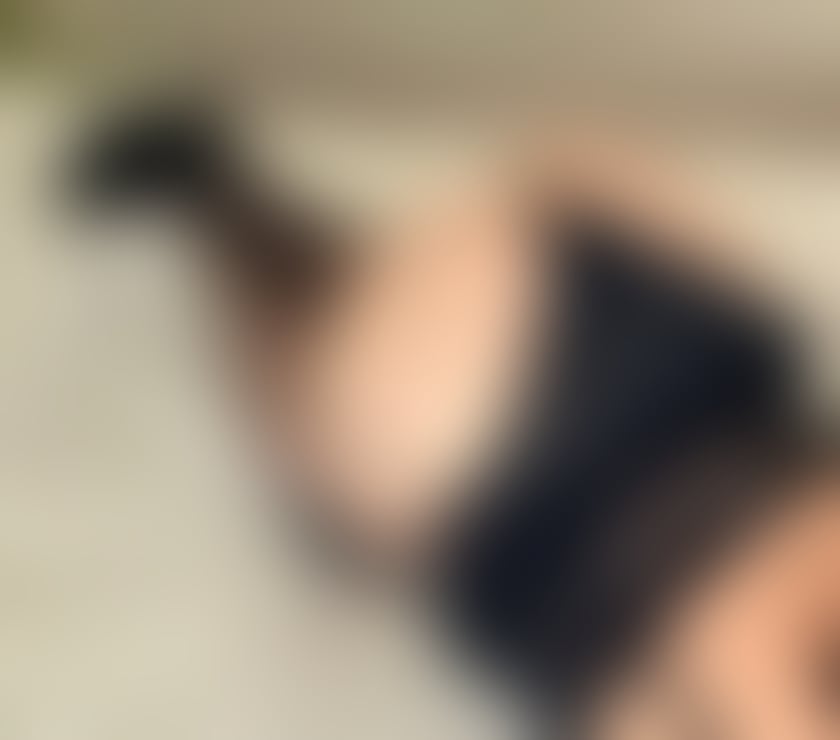  Escorts & Erotic Massage Lymm Warrington - Photos for 39 year old brunette