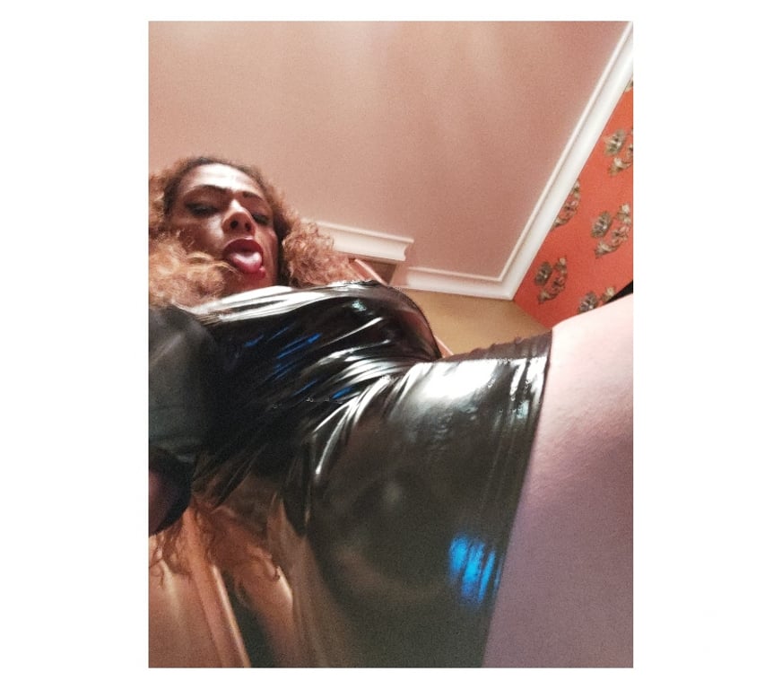 Trans Escorts West Midlands Coventry - Photos for Are You Looking To Experience A Out Of Body Experience ?