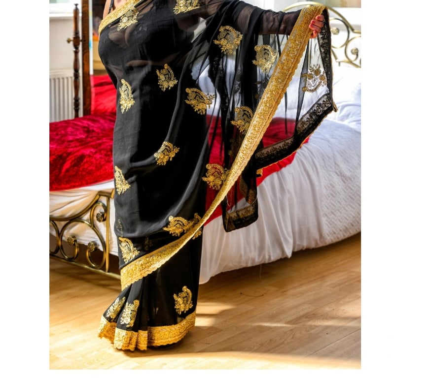 Escorts West London Hillingdon - Photos for Indian mahi mantra