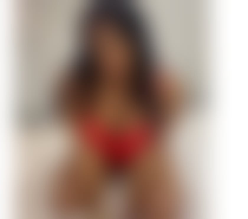 Trans Escorts North London Enfield - Photos for Sharlotte femenine and curvé latín girl