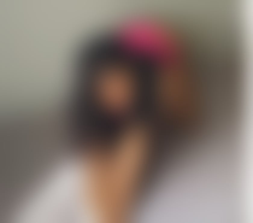 Trans Escorts North London Seven Sisters - North London - Photos for Sharlotte femenine and curvé latín girl