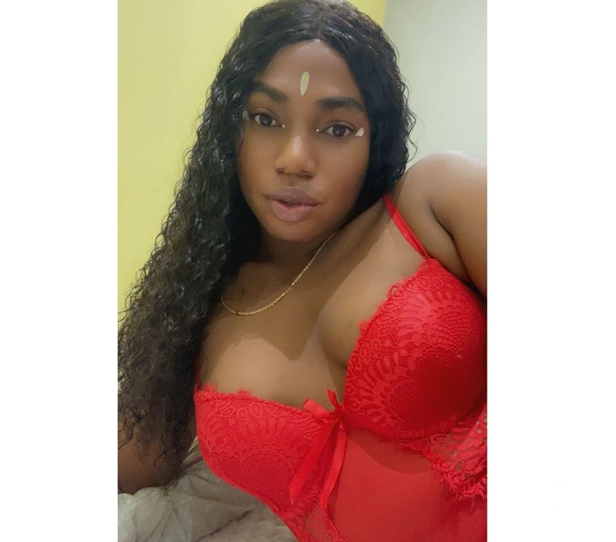 Trans Escorts North London Enfield - Photos for Sharlotte femenine and curvé latín girl